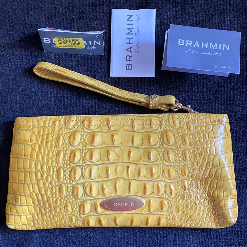 Leather Crocodile wrist bag
